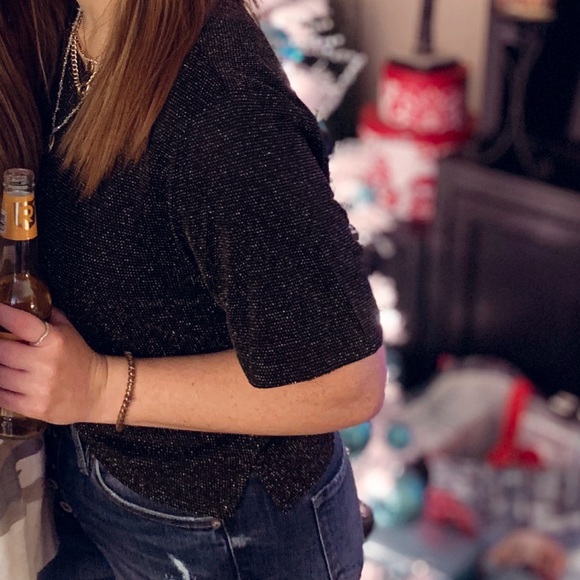 Black and gold sparkly Socialite top, size large - Picture 7 of 7